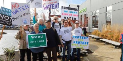protest at roseburg